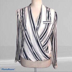 STRIPED CROSS-OVER TOP